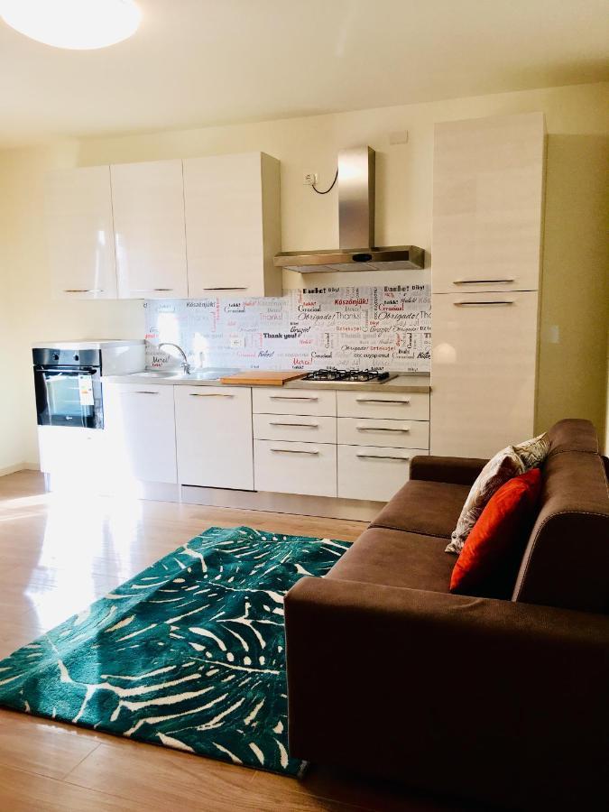 Residenza Elena Apartment Rimini Luaran gambar